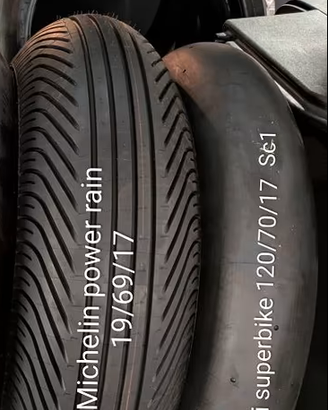 Gomme Pista Michelin e Pirelli