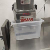 tritamozzarella e affettatrice