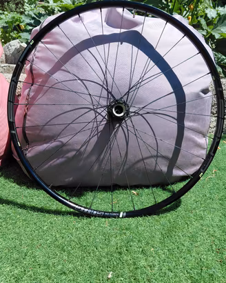 Crest Cerchi Ruote Cannondale 29 Stans No Tubes