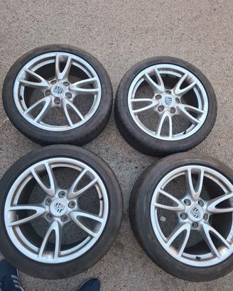 Cerchi e Gomme Porsche r18 Come Nuovi