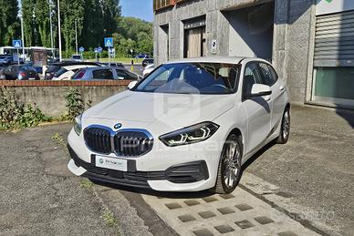 BMW 118i 5p. Business Advantage