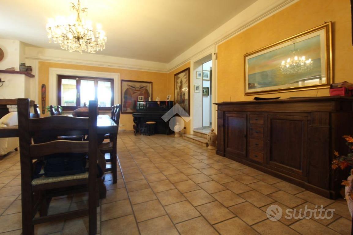 Casa – Casaprota, Collelungo - Altro