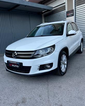 Volkswagen Tiguan 2.0 TDI 110cv Sport&Style BMT