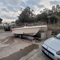 Barca da pesca in vetroresina con licenza