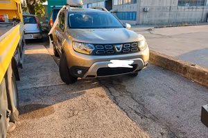 Dacia Duster 1.6 benzina 2019 incidentata 