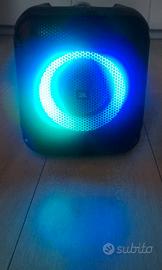 JBL PartyBox Encore Essential con microfono