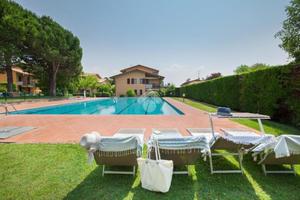 3 LOCALI A BARDOLINO