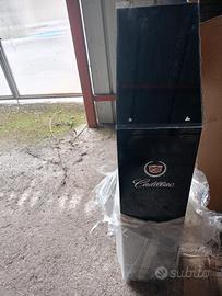 espositore arredo auto Cadillac