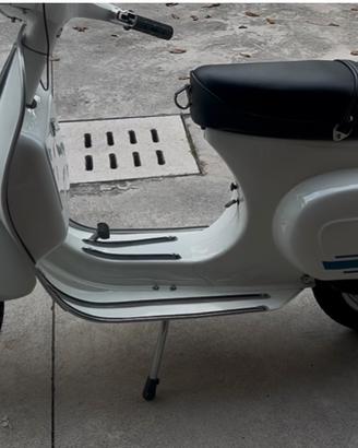 Vespa 50 special