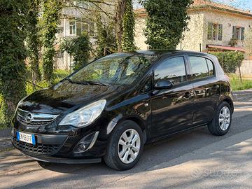 Opel Corsa 1.2 Benzina Sport 2012 5 Porte