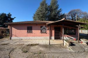 VILLA SINGOLA A ROCCA PRIORA