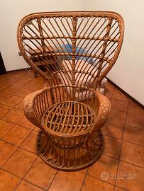 Poltrona Conte Biancamano design Lio Carminati