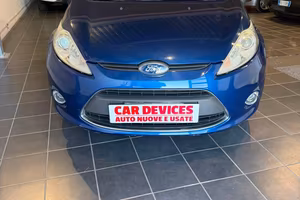 Ford Fiesta 1.2 82 CV -NEOPATENTATI -METANO
