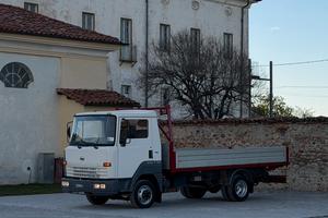 NISSAN ECO T100 PATENTE B CASSONE FISSO 920Kg Port