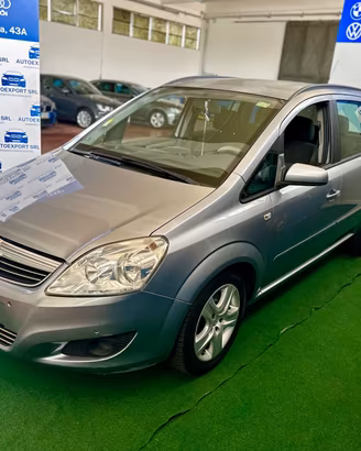 Opel Zafira 1.9 16V CDTI 150CV Cosmo