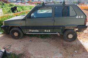 Fiat Panda 4x4 1.1 i.e. – 1992 – verde Militare