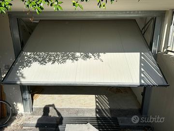Porta automatica per garage – come nuova!