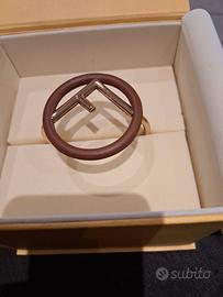 Bracciale Fendi color oro e pelle marrone
