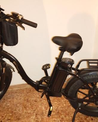  Bicicletta elettrica mace wheel