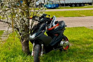 Yamaha Aerox r 50 2t lc