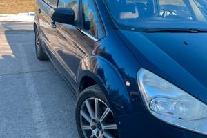Ford galaxy 7 posti