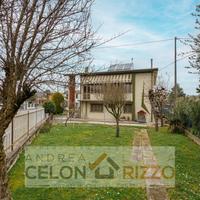 Tribano - Centro - Casa singola