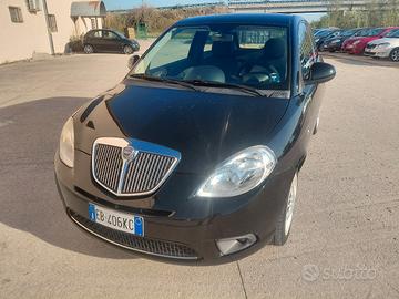 Lancia Ypsilon 1.2 68cv Neopatentati 