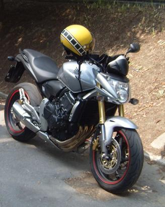 Honda Hornet 600 2009 – 14.937 km