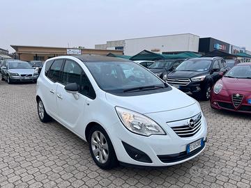 Opel Meriva 1.3 CDTI 95CV ecoFLEX Cosmo