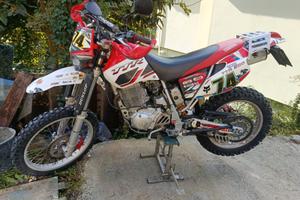 Yamaha ttr 600