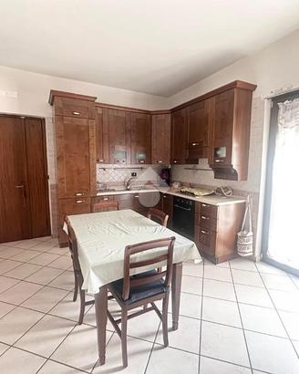 2 LOCALI A CASORIA