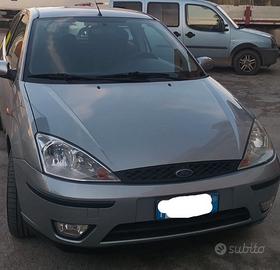 Ford Focus 1.8 tdci 115cv 3p zetec