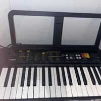 Tastiera YAMAHA PSR-F52