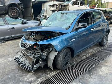 ACCESSORI RICAMBI LANCIA YPSILON ANNO 2022 IBRIDA,