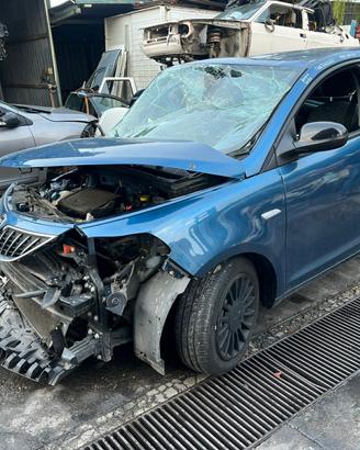 ACCESSORI RICAMBI LANCIA YPSILON ANNO 2022 IBRIDA,