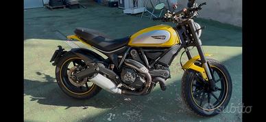 Ducati scrambler 800 del 2015