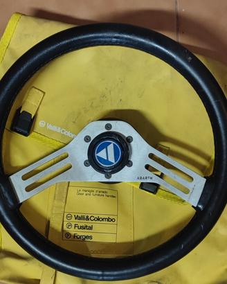Volante A112 Abarth 70 HP Con Mozzo