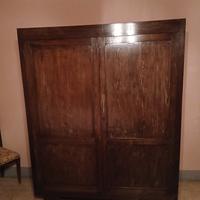 Grande mobile in legno 