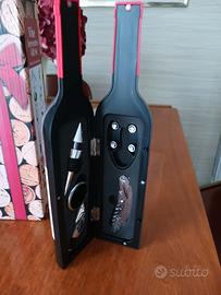 SET DI ACCESSORI DA VINO