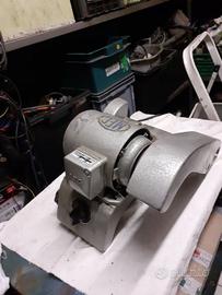 rettificatrice per tornio