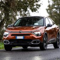 CITROEN C4 BlueHDi 130 S&S EAT8 Plus