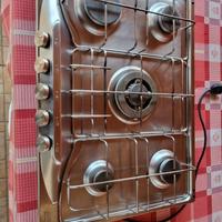 Piano cottura 5 fuochi