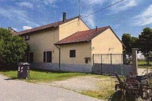 Immobile in asta di 512 m² con 4 locali a Villanov