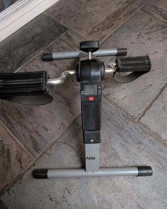 mini cyclette pieghevole AGM