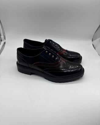 Scarpe Stringate Donna