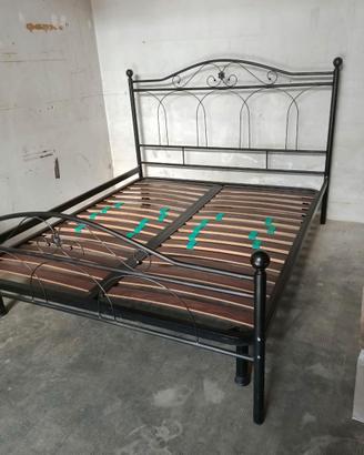 Letto in ferro battuto 