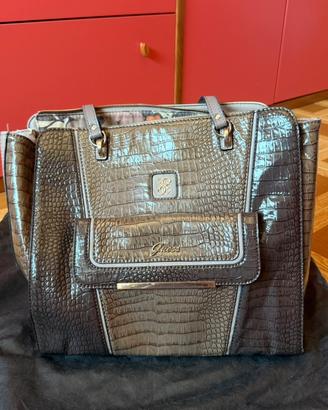 Borsa Guess con tracolla