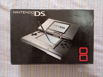 Nintendo DS fat solo scatola e manuali