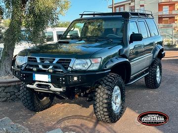 Nissan Patrol GR Patrol GR 3.0 TD Di 5 Porte Luxur