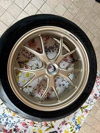 Ricambi usati ducati  monster 1100s